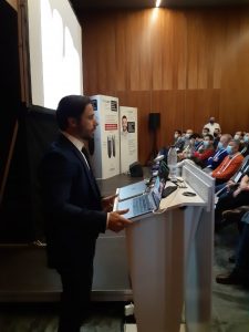 Dr. Alberto Salgado durante el Simposio